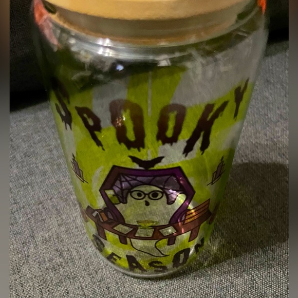 Accountant Spooky Season (Tax Season) Ghost Halloween Glass Tumbler Cup ๐ป - Picture 3 of 6